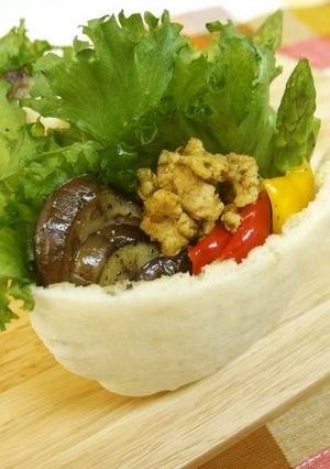フライパンで簡単☆夏野菜カレーピタサンド-レシピのメイン写真