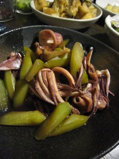 イカの煮付けにキュウリ♪-レシピのメイン写真