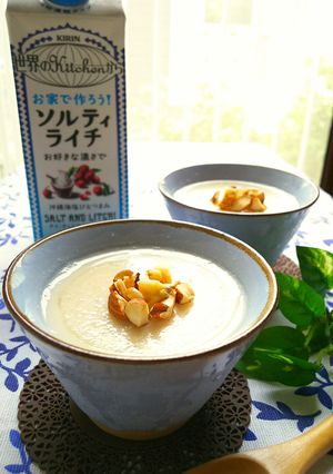 ライチ風味のアーモンドミルクプリン-レシピのメイン写真