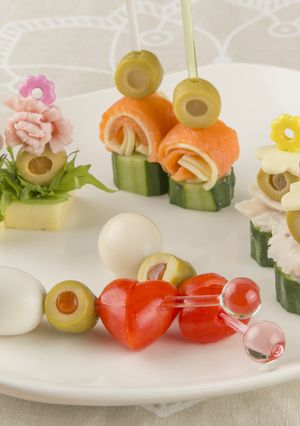 簡単サーモンとオリーブのピンチョス-レシピのメイン写真