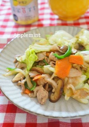 フライパン一つ♡肉野菜炒め-レシピのメイン写真