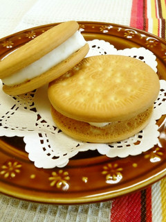 クリームチーズビスケットアイス-レシピのメイン写真
