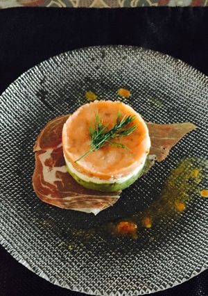 サーモンのタルタル-レシピのメイン写真