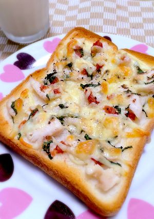 鶏ハムと梅しそトースト-レシピのメイン写真