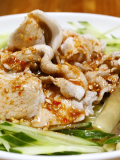 韓国風冷やし麺の冷しゃぶのせ-レシピのメイン写真
