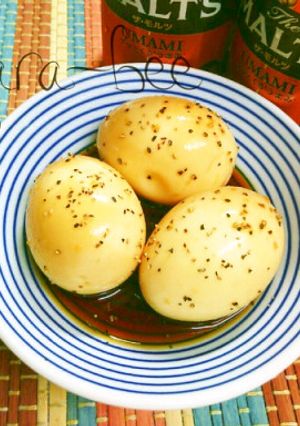 簡単激ウマ♡にんにくペッパーめんつゆ味玉-レシピのメイン写真