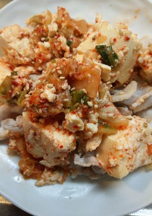 崩し豆腐としゃぶしゃぶ肉のキムチ合え☆-レシピのメイン写真