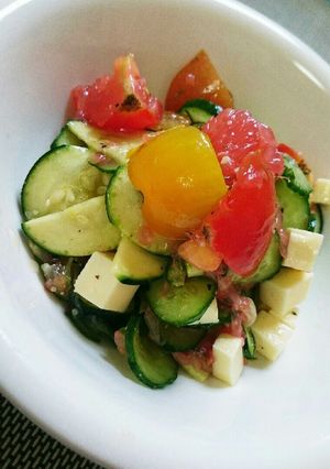 夏野菜のグレープフルーツサラダ-レシピのメイン写真