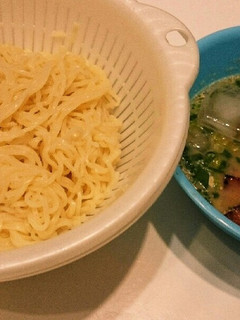 暑い夏に☆ざるラーメン冷やし豚骨つけ麺☆-レシピのメイン写真
