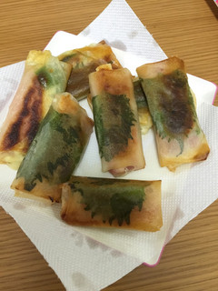 ベーコン紫蘇チーズの焼きアボカド春巻♪-レシピのメイン写真