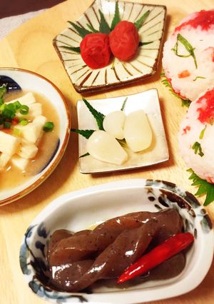 梅とシソのおむすび-レシピのメイン写真