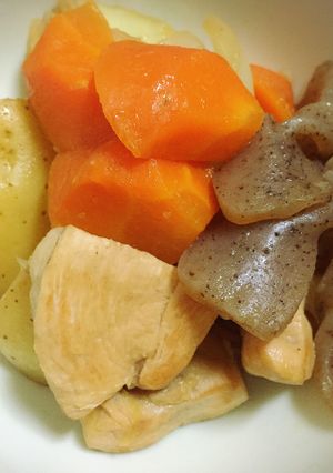 肉じゃが風ジャガイモと鶏胸肉の煮込み-レシピのメイン写真