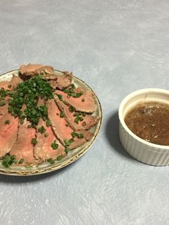 炊飯器でローストビーフ-レシピのメイン写真