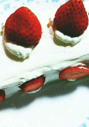 ふんわりスポンジ 苺のショートケーキ-レシピのメイン写真