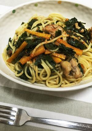 鶏むねとニラのポン酢でパスタ-レシピのメイン写真