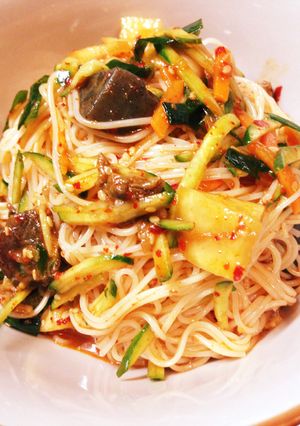 カクテキ キムチの残り 素麺 ビビン冷麺-レシピのメイン写真