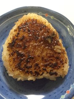 焼肉のタレで簡単焼きおにぎり-レシピのメイン写真