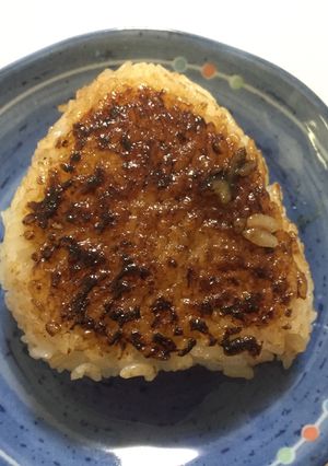 焼肉のタレで簡単焼きおにぎり-レシピのメイン写真