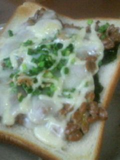 簡単おいしい納豆トースト-レシピのメイン写真