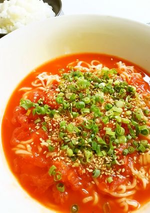 トマトラーメン(サッポロ一番塩)-レシピのメイン写真