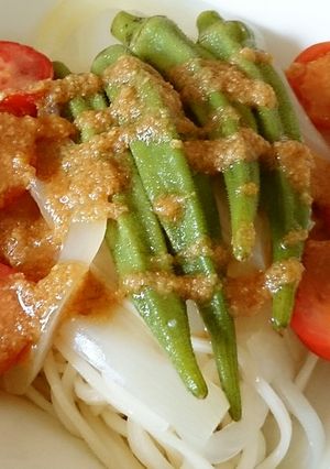 オクラとトマトのゆず胡麻サラダひやむぎ♪-レシピのメイン写真