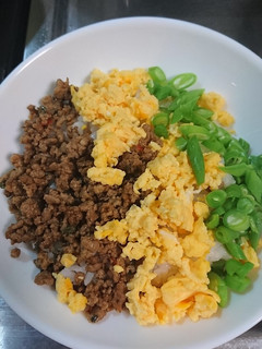 大人・子供用に、丼・焼き飯等使える肉味噌-レシピのメイン写真