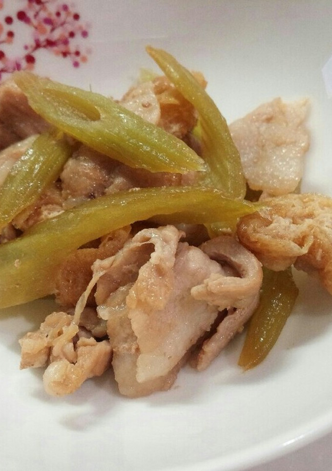 フキと豚肉の炒め物-レシピのメイン写真