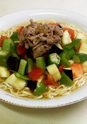 柚子胡椒冷しゃぶと夏野菜の冷やしラーメン-レシピのメイン写真