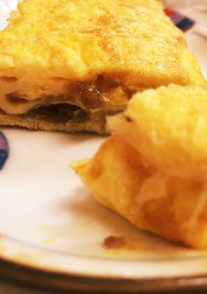 簡単:-)カレー入りとろとろ卵焼き！-レシピのメイン写真