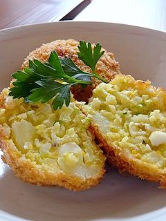 キャベツとゆで卵のコロッケ-レシピのメイン写真