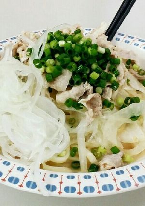 豚しゃぶゴマだれうどん-レシピのメイン写真
