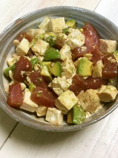 豆腐とマグロとアボカドのサラダ-レシピのメイン写真