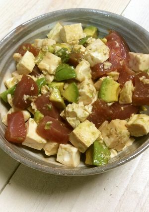 豆腐とマグロとアボカドのサラダ-レシピのメイン写真