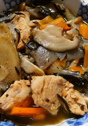 簡単！節約！鶏むね肉とひじきと蒟蒻の煮物-レシピのメイン写真