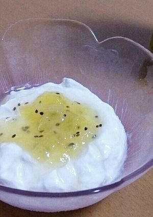 おひとりさまの水切りヨーグルト。-レシピのメイン写真