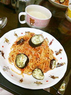 簡単トマトソースのパスタ-レシピのメイン写真