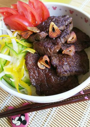 簡単♪ポン酢と味醂のソース＊ステーキ丼に-レシピのメイン写真