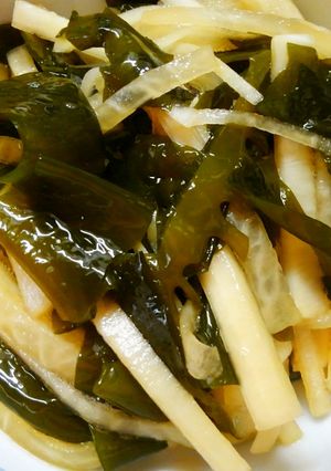 簡単！混ぜるだけ！大根とワカメの酢の物♪-レシピのメイン写真