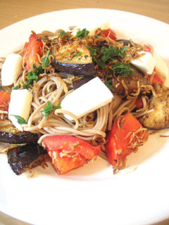 カリカリじゃこ入り♪蕎麦パスタ-レシピのメイン写真