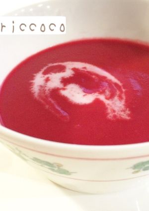 食べる輸血 ビーツのスープ ♡ 豆乳-レシピのメイン写真