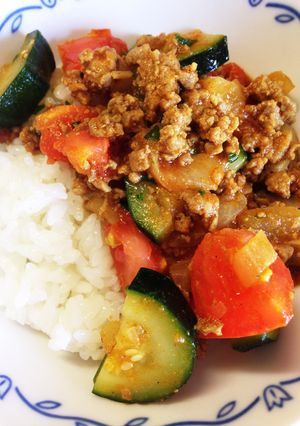 ズッキーニのキーマカレー風♪-レシピのメイン写真