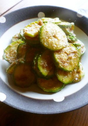 ズッキーニの胡麻和え♪-レシピのメイン写真