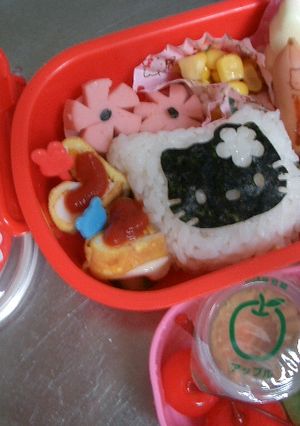 ハローキティちゃんお弁当-レシピのメイン写真