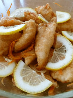 給食の味♪揚げ鶏のレモンじょうゆだれ-レシピのメイン写真