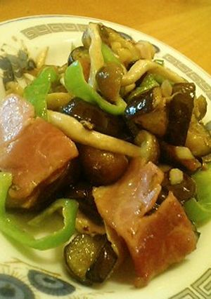 ベーコンと色々野菜のにんにくマヨ炒め☆-レシピのメイン写真