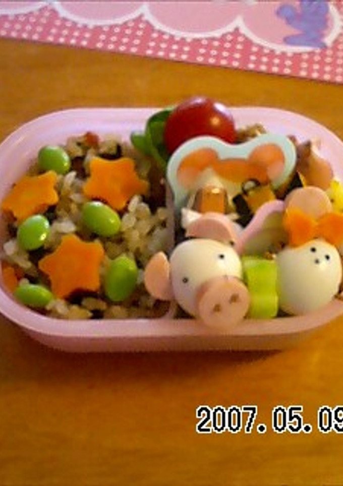 幼稚園　ひじきご飯とぶたさんお弁当-レシピのメイン写真