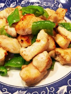 シンプルに味わう*鶏むね肉ピーマン塩炒め-レシピのメイン写真