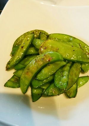 絹さやのココナッツオイルソテー-レシピのメイン写真