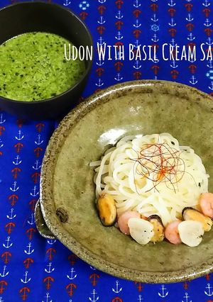 つるとんたん風♪バジルクリームうどん-レシピのメイン写真