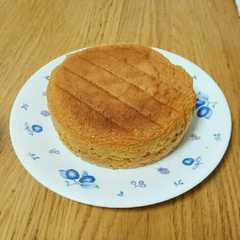 รูปของ てんさい糖でスポンジケーキ